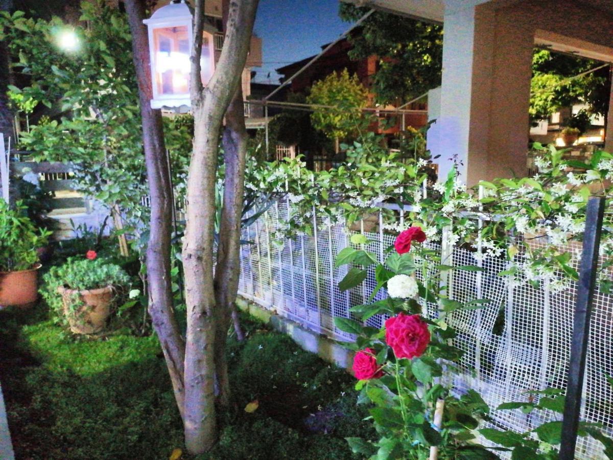 Apartments Haris Olympiaki Akti Bagian luar foto