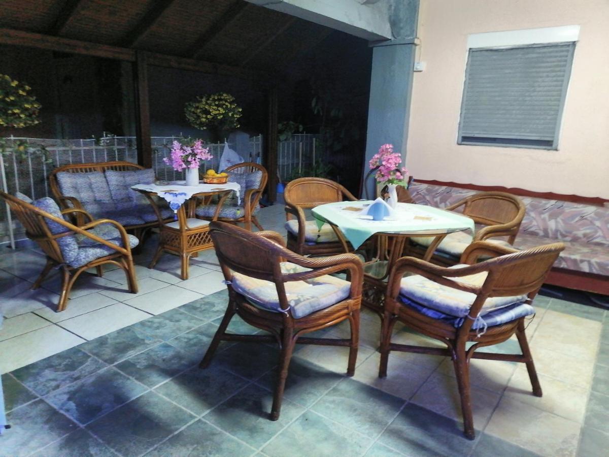 Apartments Haris Olympiaki Akti Bagian luar foto